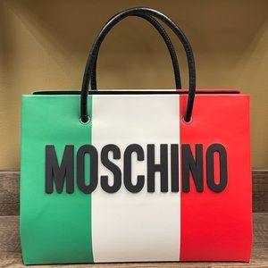 SOLD ✨ || MOSCHINO || New Italian Logo Shopper Tote ♥️